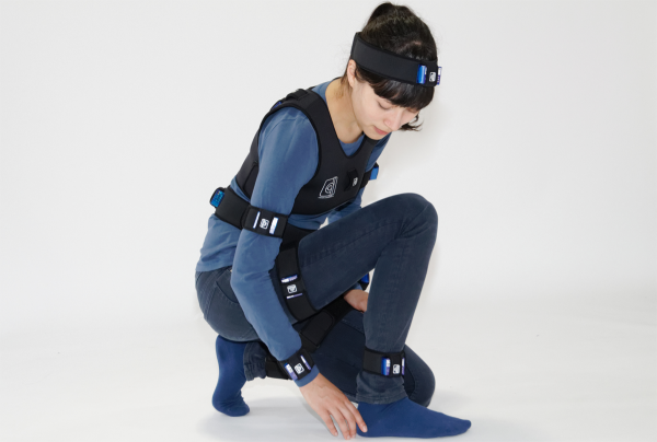 Naho wearing LPMS-B motion capture suit